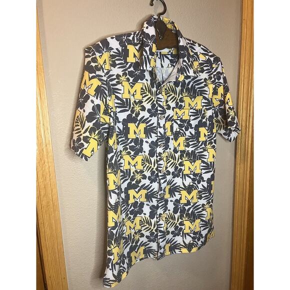 Men's Tellum and Chop White Michigan Wolverines Floral Button-Up Shirt Size XS - Picture 7 of 13